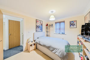 Photo 16- click for photo gallery